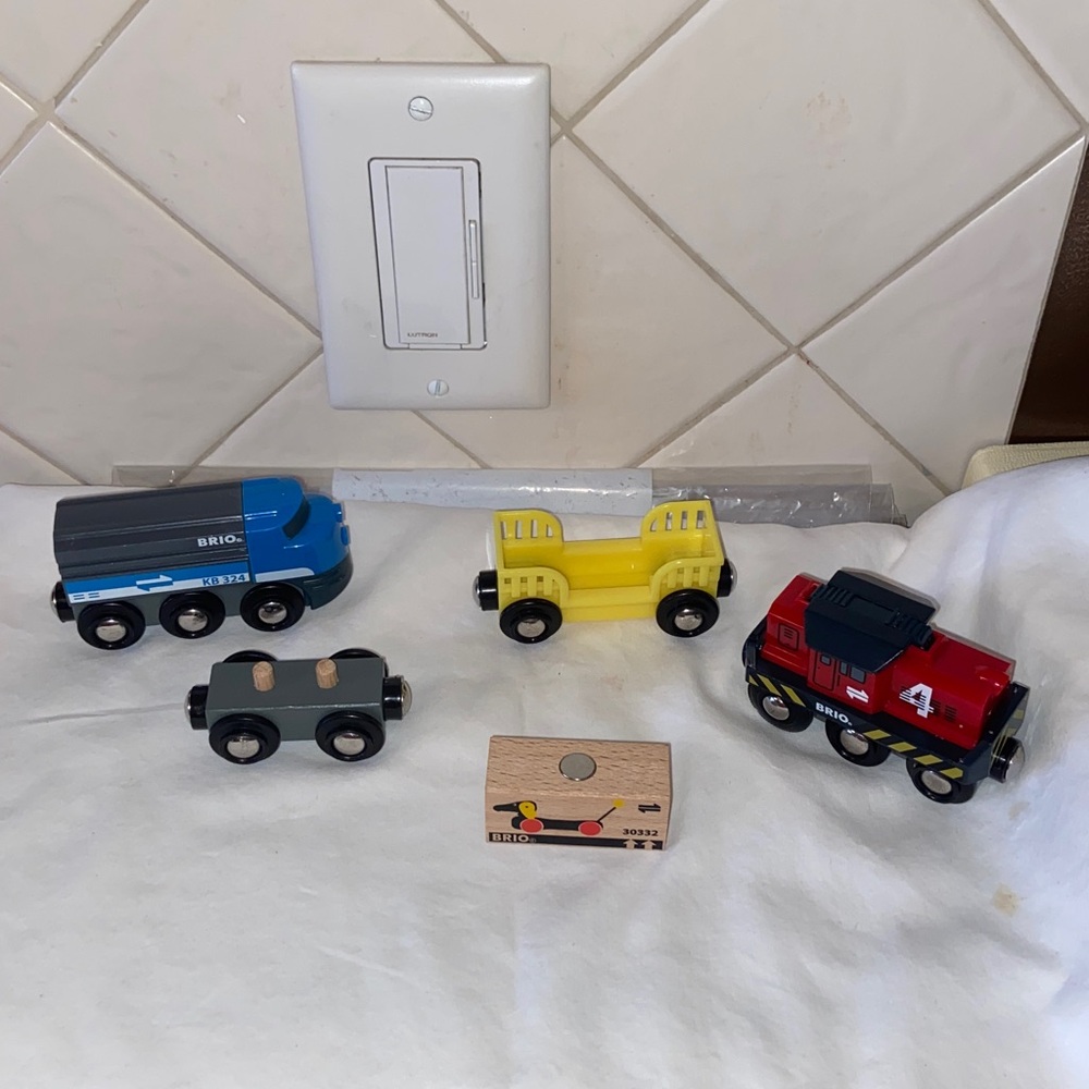 Brio Boxcar Trains KB325 4 30332